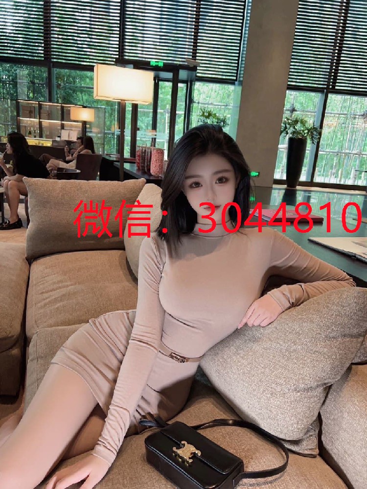 北京极品健身达人 02年 净175D大长腿 无水分 腹肌马甲线 A4腰 翘臀