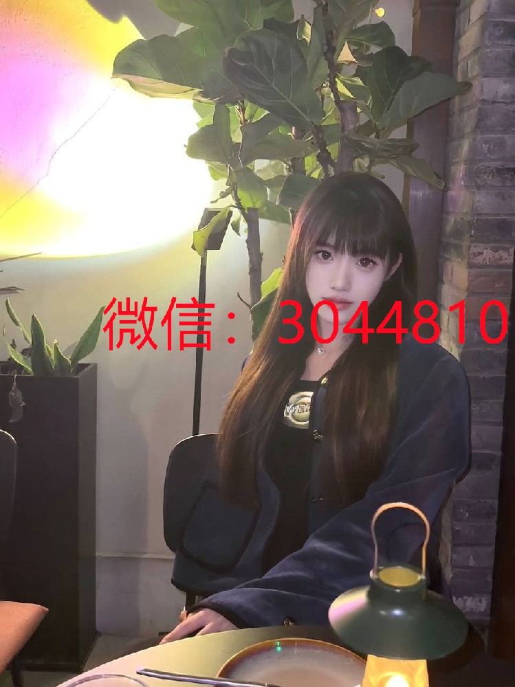 西安传媒学院在校生气质可爱型美女04年166cm温柔愛笑性格超棒