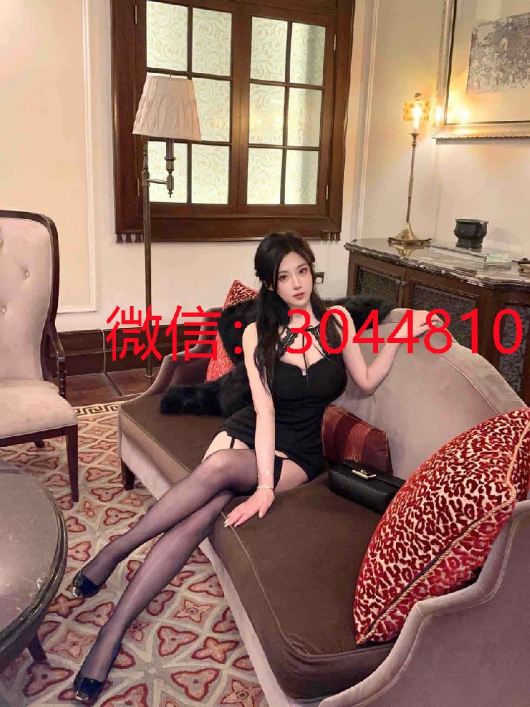 上海❤️人知性御姐大蜜  净身高175体重103，真🐻C，肤白貌美，大长腿