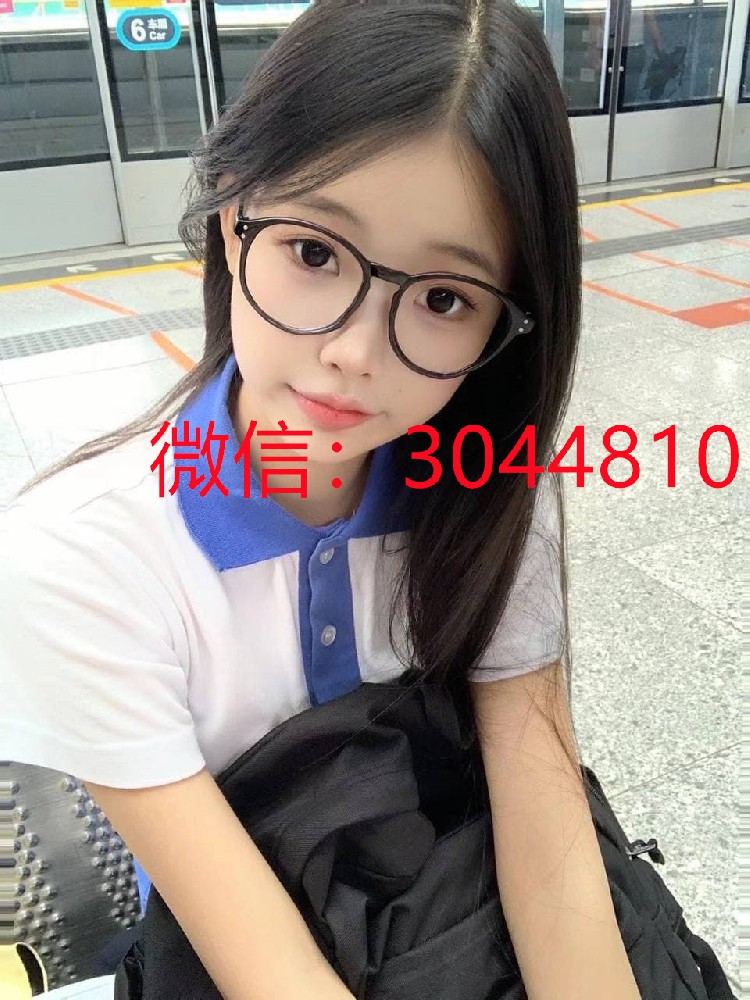 深圳极品萌萌168C 真实05 舞蹈生 身体柔软 全身粉 0整容偶尔兼职 毫无风尘气 初恋feel