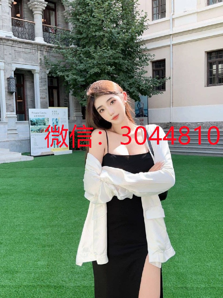 武汉新人兼职模特175/D,身材完美 经常健身🍑臀  长腿细腰  颜值气质极佳