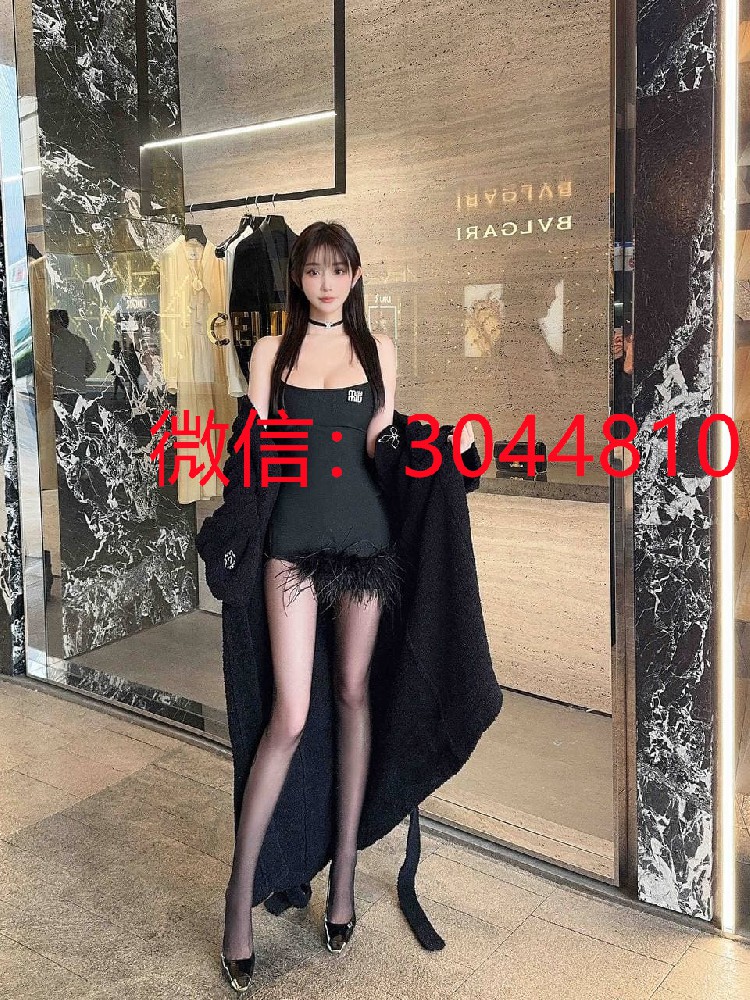 西安应届生，播音主持专业 Stature: 172  body weight: 49 Mind: D全身嫩白、身材苗条、下体粉嫩