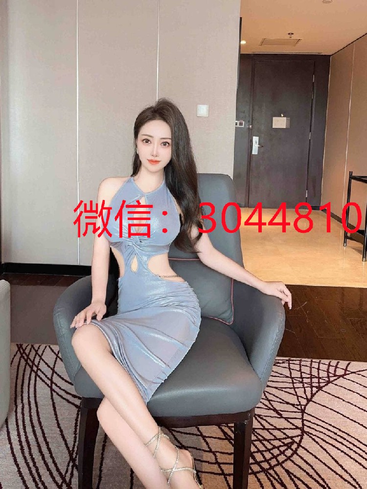 合肥蛮腰 丰臀气质好  腰细屁股大  皮肤雪白💦 多 可以口爆 亲吻 有制服情趣