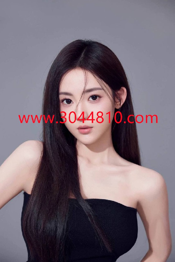 维吾尔族可可03后 气质大蜜 高学历高素质  身高178cm  体重105 D➕杯  完美身材漂亮