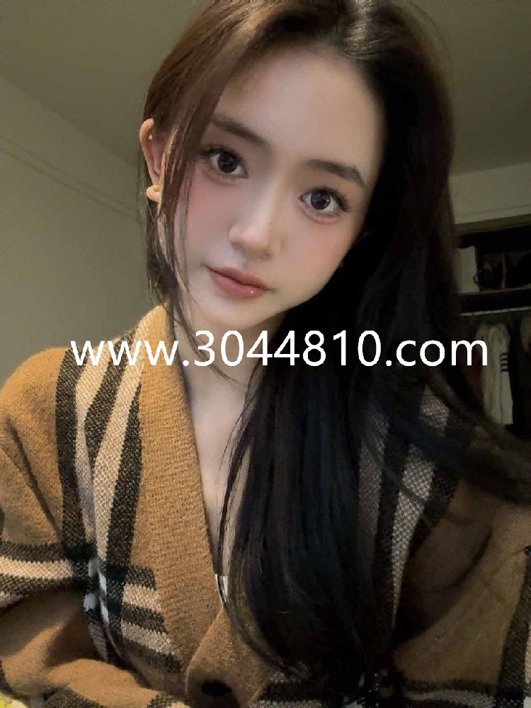 刚破处 真实白 一线天a91  05 净170C+ 90斤 高瘦白上下粉白纯 无风尘味 三点粉超嫩 皮肤雪白