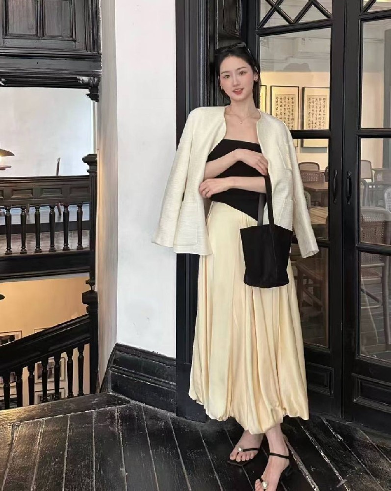 巴黎外围女模特 净178CM 真D 06年 纯天然0整容 素质天花板 语言小天才
