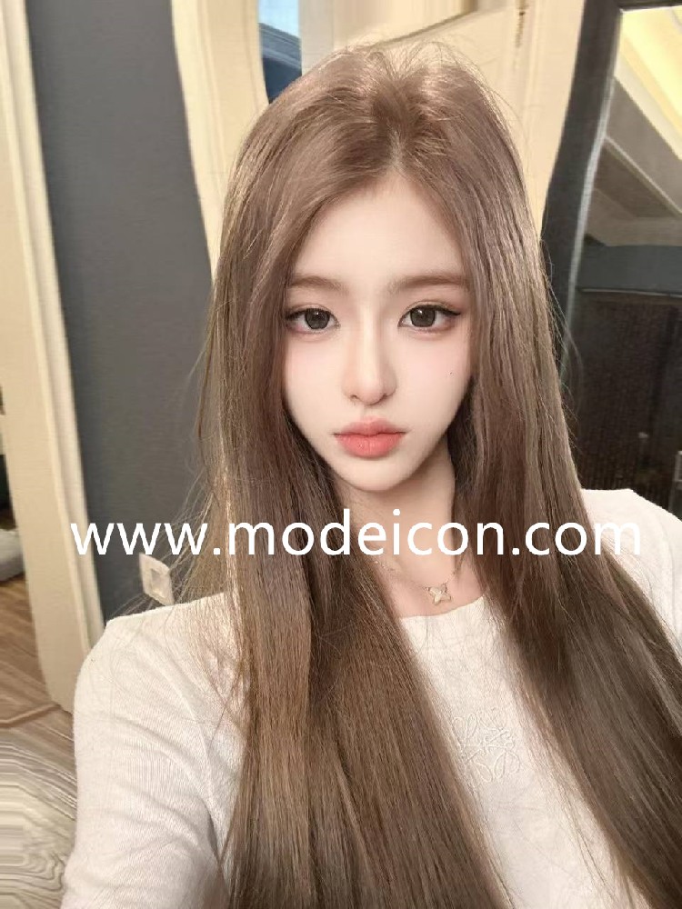 纽约外围女170D / 03年 留学生•短暂兼职   开朗活泼  纯兼职   特温柔 体贴 肤白貌美 腰细腿长 