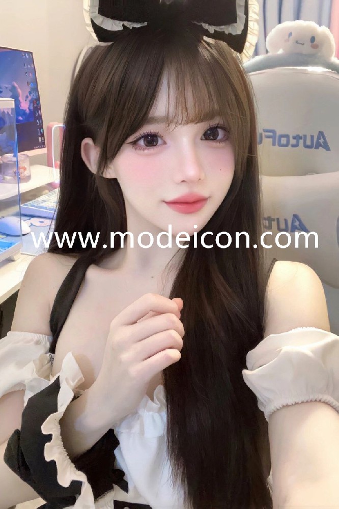 新加坡外围女韩国留学生兼职  甜美网红天花板 年龄03 身高168 真胸F 经常康身  高颜值  蜜桃臀  宝藏女孩本人比资料好 甜美幼态脸 巴掌脸 蜜桃臀 小蛮腰 魔鬼身材